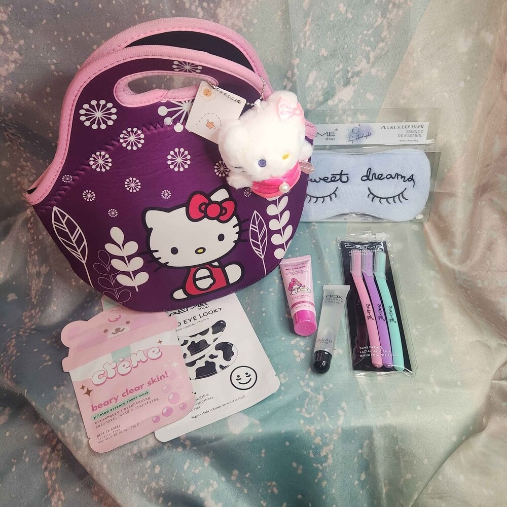 Sanrio Hello Kitty & The Crème Shop Beauty Gift Set Bundle